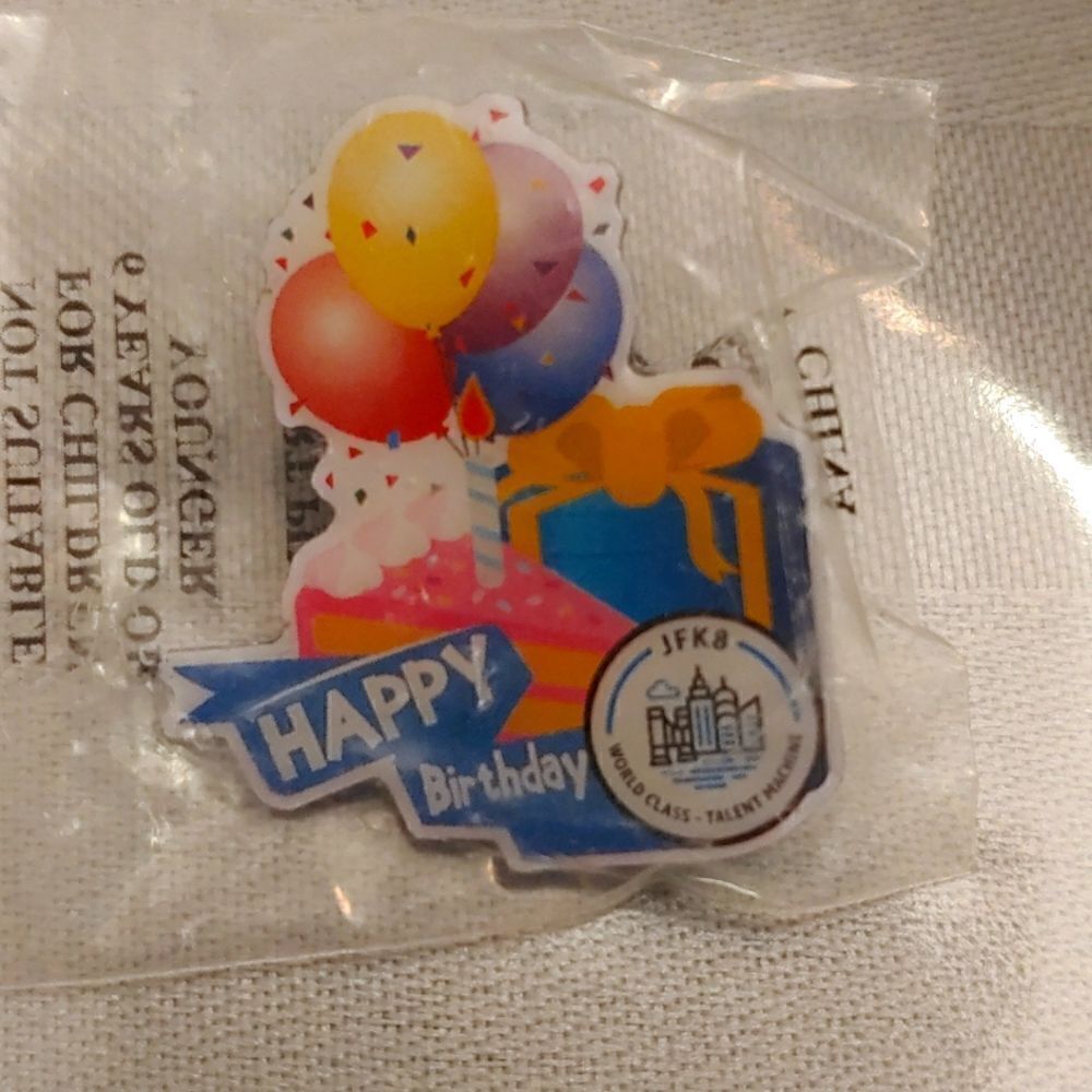 Amazon JFK8 Happy Birthday Peccy Pin